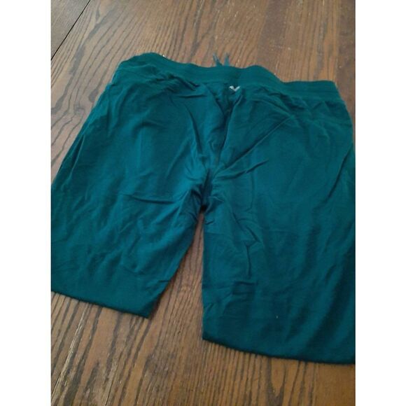 New Small Amazon Essentials Green Joggers Casual Loungewear Athletic Pants NWT - Picture 2 of 2